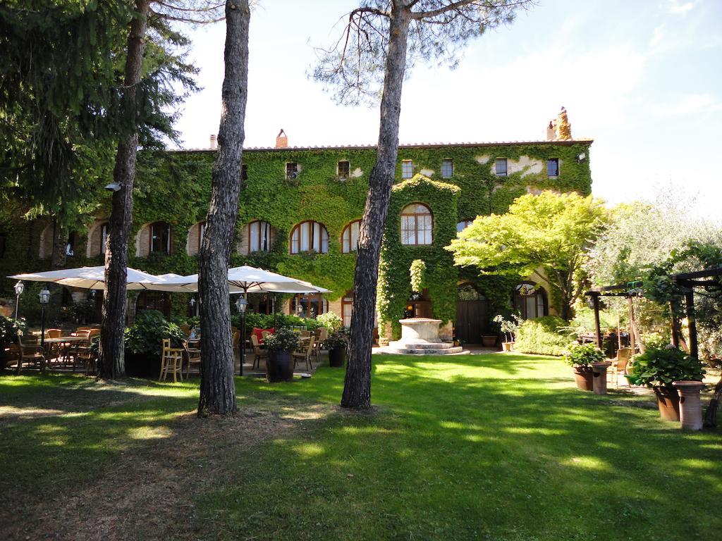 Antico Convento Santa Chiara Hotel Sarteano Buitenkant foto