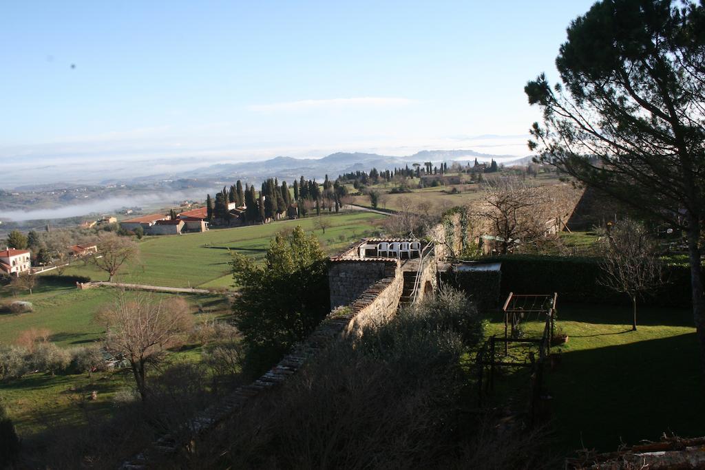 Antico Convento Santa Chiara Hotel Sarteano Buitenkant foto