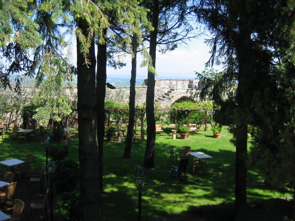 Antico Convento Santa Chiara Hotel Sarteano Buitenkant foto