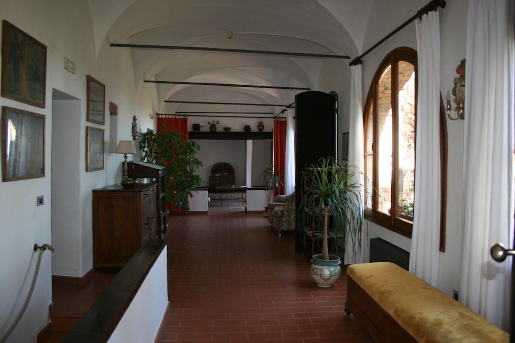 Antico Convento Santa Chiara Hotel Sarteano Buitenkant foto